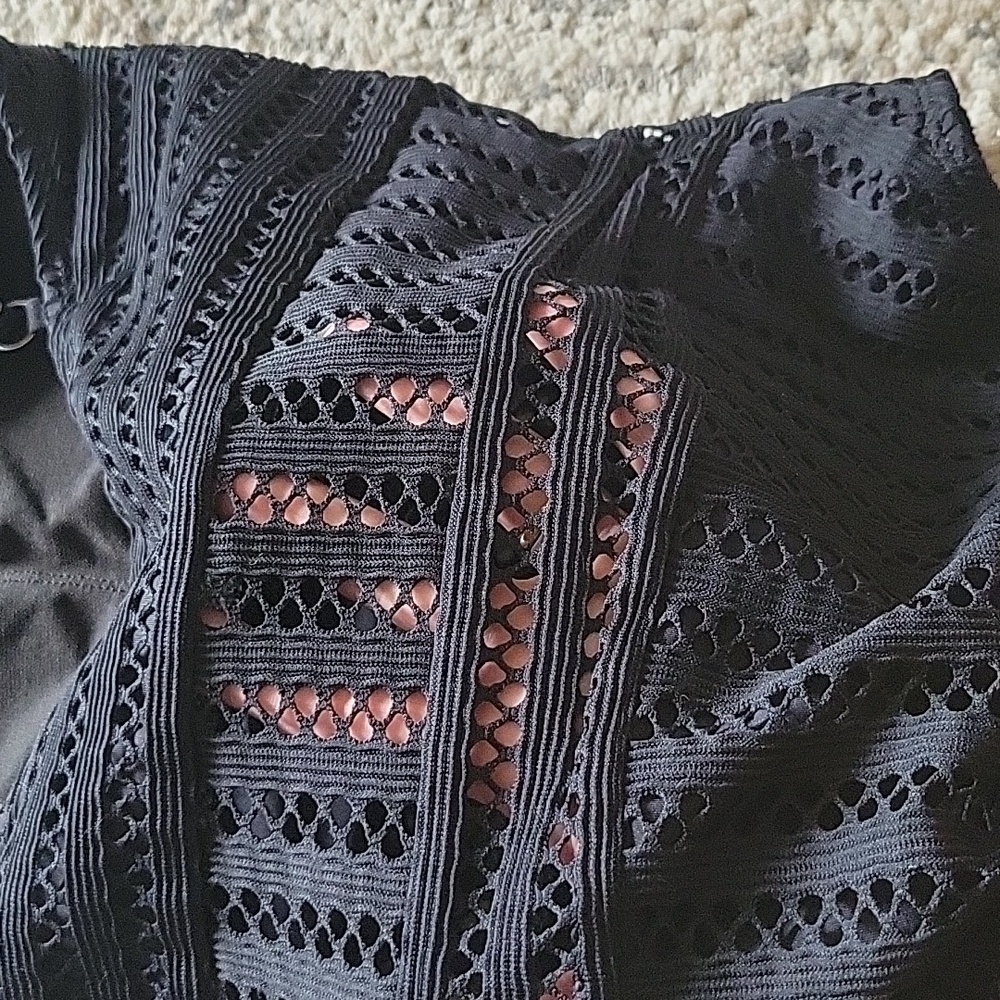 Kenneth Cole New York Black Crochet Mesh One Piece Size Medium - Picture 6 of 6